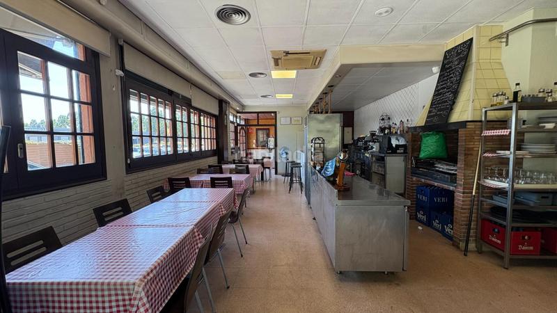 Foto 85da1515-e4d1-486c-a429-d6e075f6d416. Transfer business premise in Roca del Vallès (La)