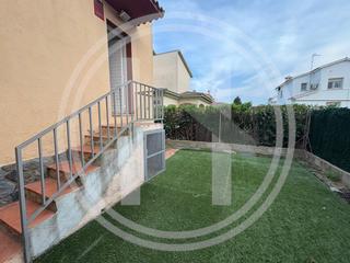 Location Maison  Calle bellavista. Casa independiente con jardín y garaje en alquiler en cardedeu