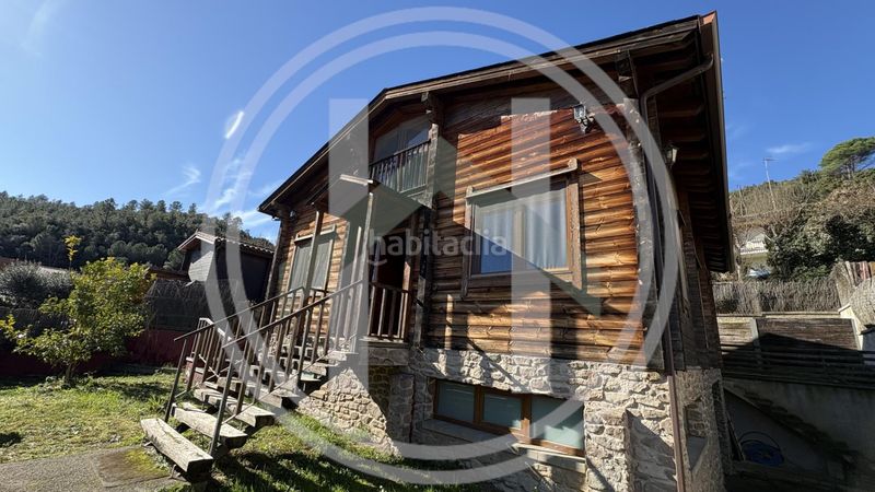 Foto 6784b24b-cd4e-42c0-a5ee-d3edcbf6262f. Casa amb aparcament a Gualba