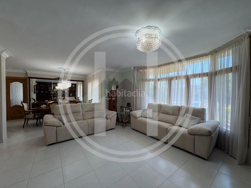 Foto e1f544d6-fd67-4207-bcf5-357a30a045e2. Casa amb calefacció aparcament piscina a Cardedeu
