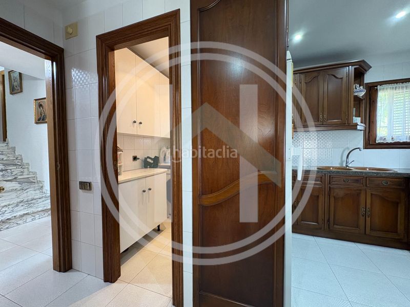 Foto e533eaaf-ff6b-4cfc-b846-4c0be2aa5e43. Casa amb calefacció aparcament piscina a Cardedeu