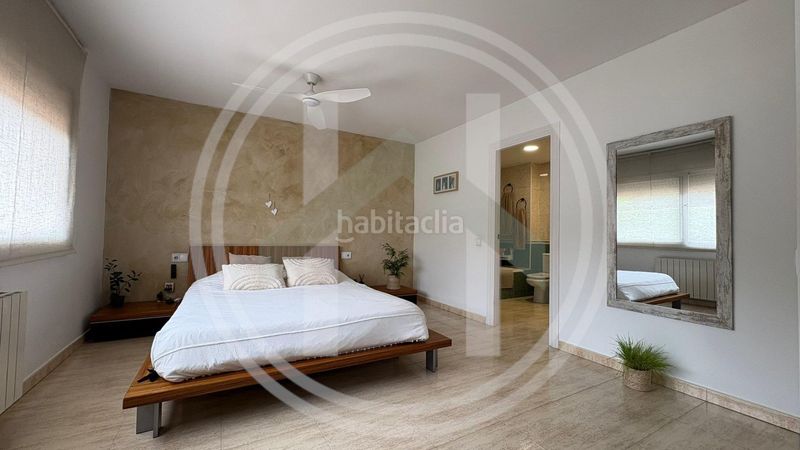 Foto e8f1b16f-1838-47a2-ae4b-45d74c032e05. Casa amb calefacció aparcament piscina a Cardedeu