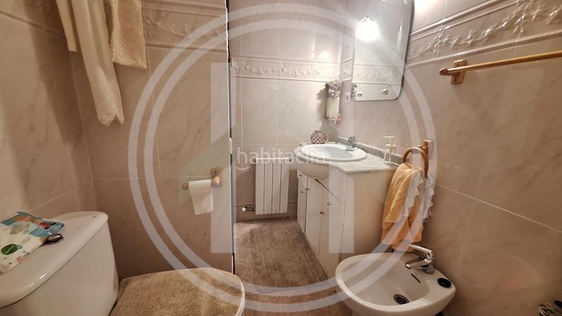 Foto b8dc2165-c0ab-4965-9d42-6cd2b7629f15. Casa amb calefacció aparcament a Cardedeu