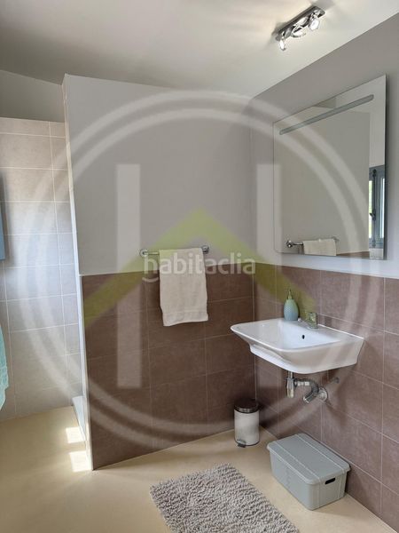 Foto bcb26d77-8c5c-4f4b-8271-ea21f7ea27e1. Casa amb calefacció aparcament a Perelló (El)