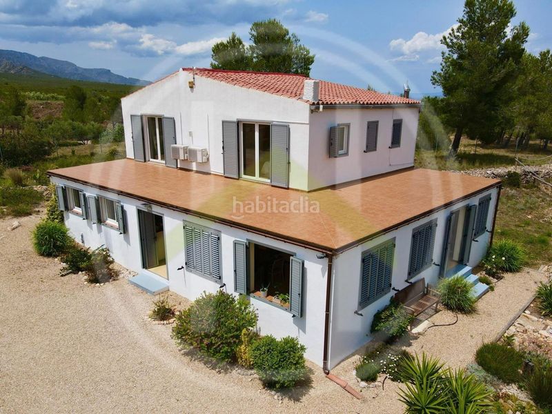Foto ce5dc648-04b1-416e-9137-6217e7f72341. Casa amb calefacció aparcament a Perelló (El)