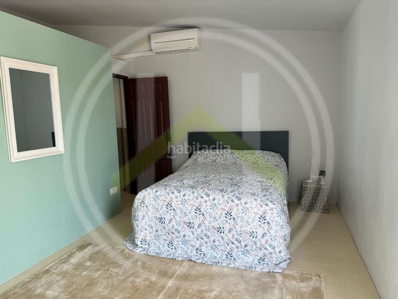 Foto d3f9aa27-c5ea-4fa8-b5b1-3aa7239322f9. Casa amb calefacció aparcament a Perelló (El)
