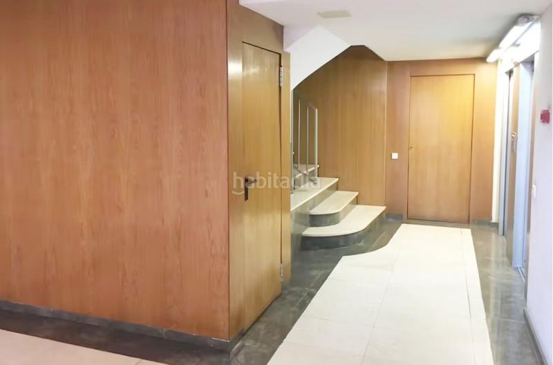 Foto 441b3c33-73c7-49fc-8740-2584a1fd223d. Local comercial inmejorables condiciones para su despacho en Granollers