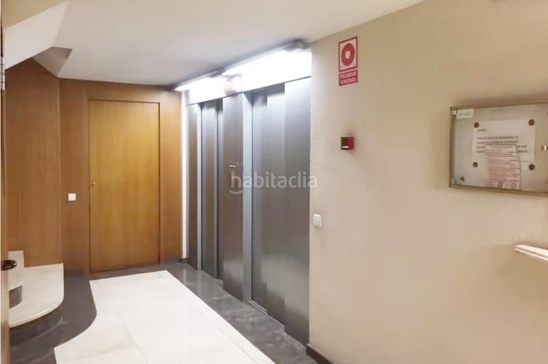 Foto aa6e96ee-5e6f-44a9-aac4-e33174893c59. Local comercial inmejorables condiciones para su despacho en Granollers