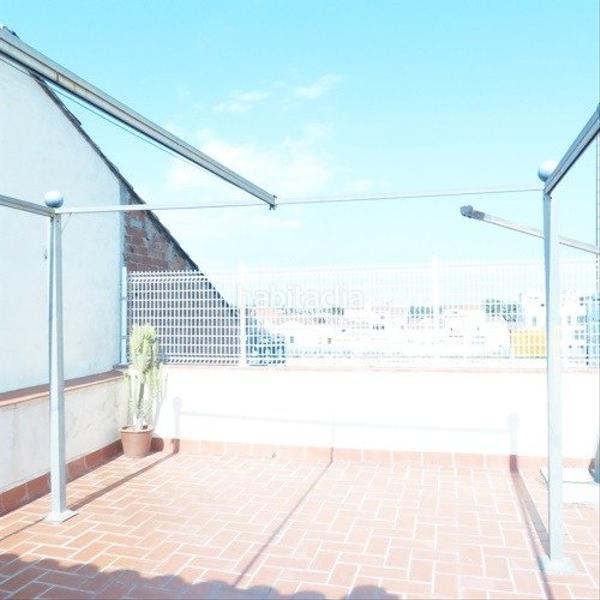 Foto 060822a8-26fe-4d97-b707-e7a56714fc98. Lloguer local comercial a Centre Sabadell