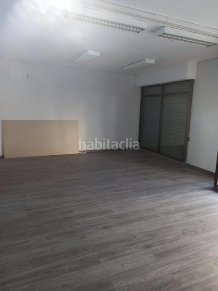 Foto 6d4597cd-d514-43aa-aa70-b8ae5ee76139. Rent business premise in La Maurina Terrassa