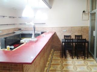 Local Comercial a Mas Rampinyo - Montcada Nova - Carrerada. Próximo a zona de alta afluencia de paso