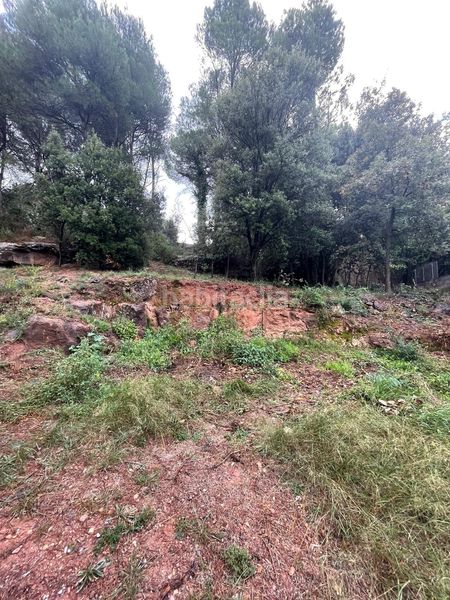 Foto f3860bba-a1d6-4b98-b440-669bd75fe16a. Terreny residencial a Sant Llorenç Savall
