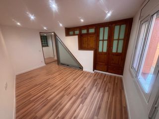 Miete Etagenwohnung in Sant Llorenç Savall. Acogedora casa de dos plantas