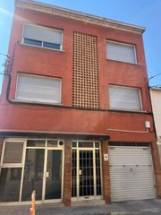 Edificio in Poble - Casc Antic
