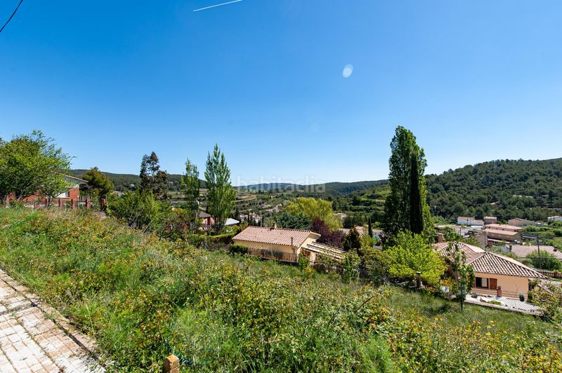 Foto fa0aaedd-146e-452e-be70-60aee2d4f662. Terreny residencial a Pontons