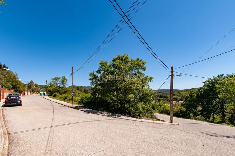 Foto 28f6ca8c-d334-4a39-82ce-246c445424d9. Terreny residencial a Pontons