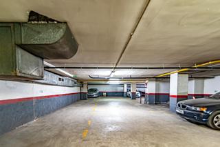 Lloguer Aparcament cotxe  Carrer sant joan. Oportunidad en centro vila