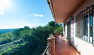 Casa  Carrer la rimbalda. Fantástica casa de montaña