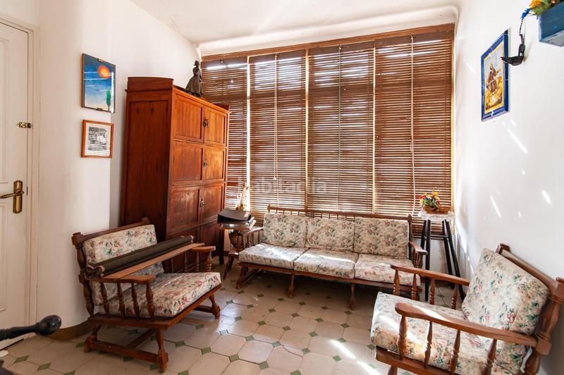 Foto 50b2f296-69d3-43b3-b23e-e8a13f508685. Edificio  emblemático en plaza la vila en Vilafranca del Penedès