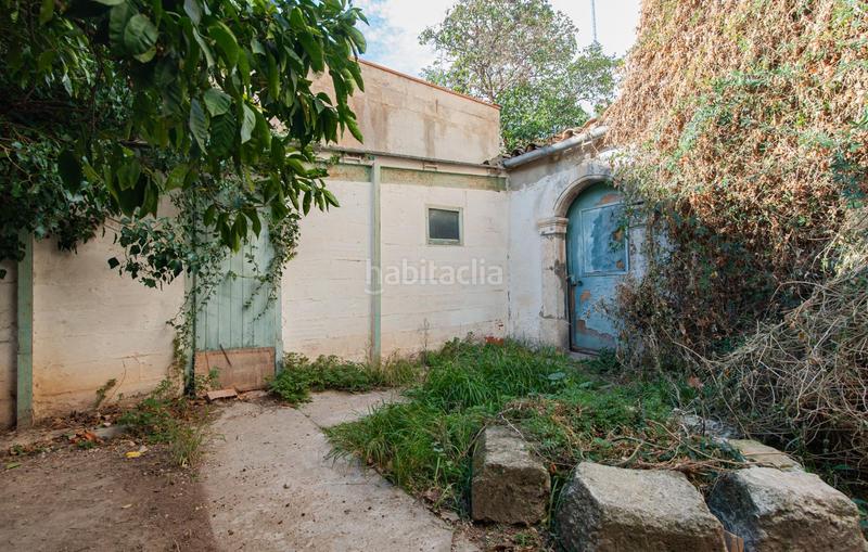 Foto c2e32eb4-f4c3-4023-a100-7bffa8a3896a. Edificio  emblemático en plaza la vila en Vilafranca del Penedès