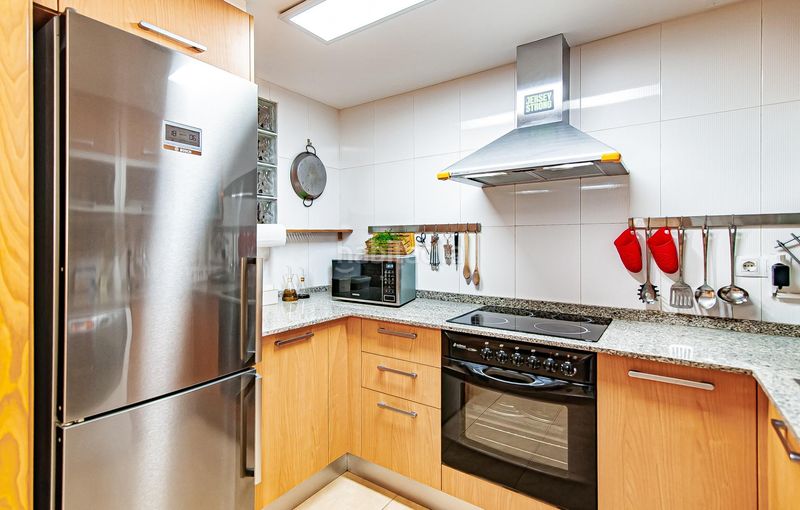 Foto 50f50996-850f-4ec6-b890-b04d63fdc64e. Rent flat with parking in Granada (La)