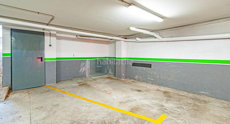 Foto 7ddfd076-f6b2-430a-bb82-9d03b425dd80. Rent flat with parking in Granada (La)