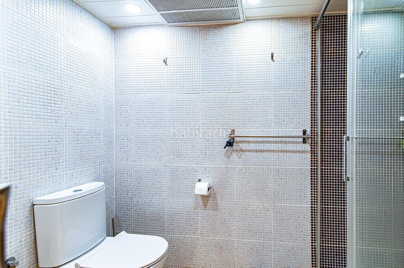Foto 9229b9d2-3eca-4d6b-8b7d-b16f7896a9e6. Rent flat with parking in Granada (La)
