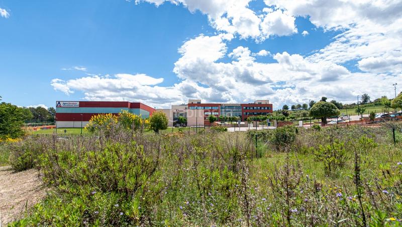 Foto c19b6f34-4d2a-4894-8fd9-2364ac1943f5. Terreno residencial estupendo terreno en masia bach en Sant Esteve Sesrovires