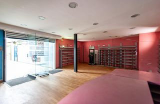 Local Comercial en Carrer Parellada