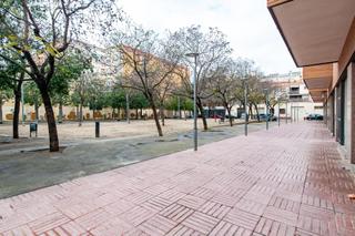 Lloguer Local Comercial  Calle boters. Local en plaza boters