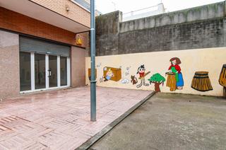 Rent Business premise  Calle boters. Local en plaza boters