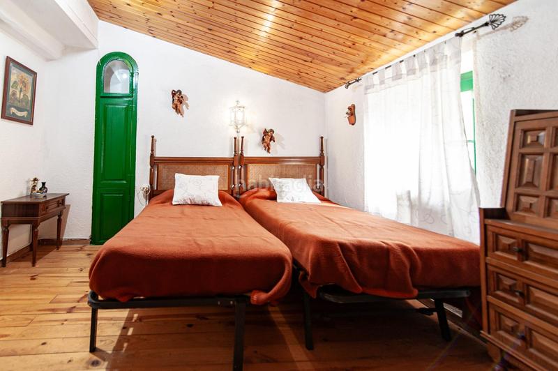 Foto 0dbb49c9-0362-4852-a099-7f933ede6fde. Casa aparellada a Castellet i la Gornal