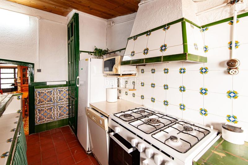 Foto a0e85225-d544-4b3b-8603-f99a0fd4dfb3. Casa aparellada a Castellet i la Gornal