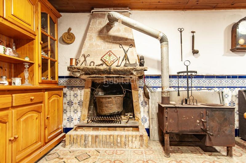 Foto f21cede3-d33f-45a3-889f-8f3e841c1cb4. Casa aparellada a Castellet i la Gornal