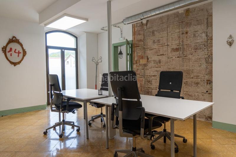 Foto a8db933e-1a33-4c6f-aec8-395fa1e57cf3. Alquiler oficina coworking en el penedès en Gelida