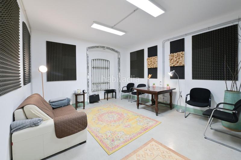 Foto fd45a616-faaa-441d-9bc3-3fce5a352016. Alquiler oficina coworking en el penedès en Gelida