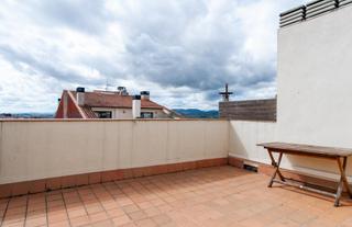 Pis  Carrer montblanc. Ático dúplex con terraza