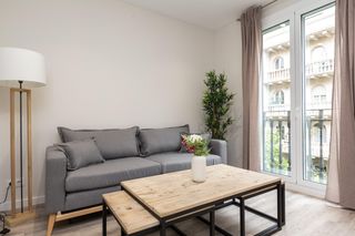 Location Appartement  Santalo. Alquiler de temporada de lets live barcelona