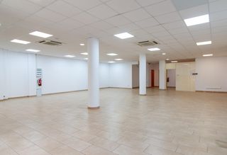 Local Comercial a Carrer La Granada