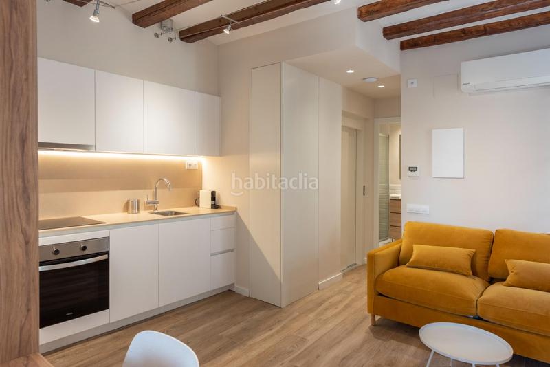 Foto dcd2d33a-2599-4b2a-b204-e1577c43ed92. Affitto appartamento con riscaldamento in Gòtic Barcelona