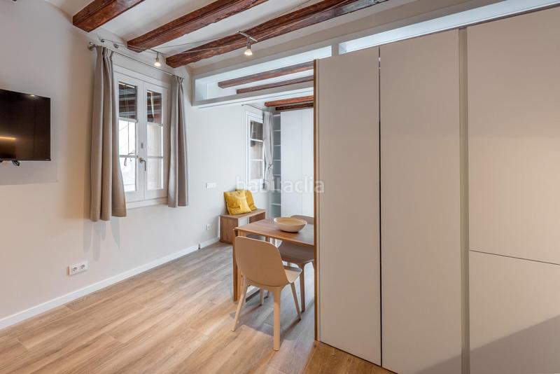 Foto 2f47df31-0c89-4959-b541-071eedef022f. Lloguer pis amb calefacció a Gòtic Barcelona