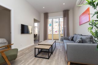 Rent Flat  Calle santalo. Alquiler vacacional de lets live barcelona