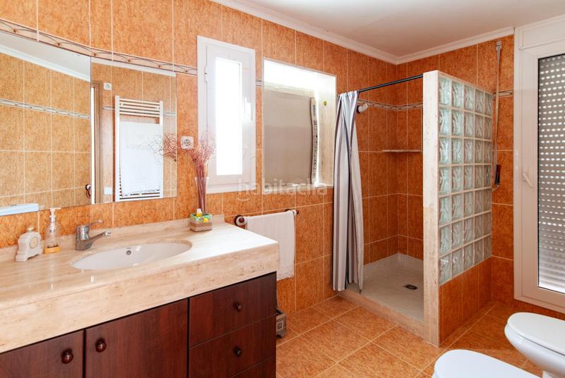 Foto 16f2780c-814b-4a14-8f26-6d85f6394b08. Casa con riscaldamento parcheggio piscina in Mas romeu Calafell