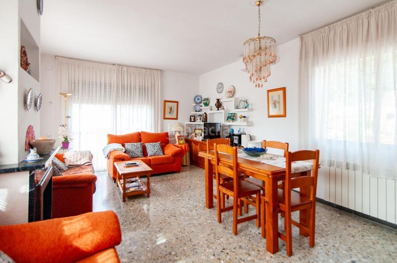 Foto 4421b7e4-509e-4ba6-b069-9099efe82e21. Casa con riscaldamento parcheggio piscina in Mas romeu Calafell