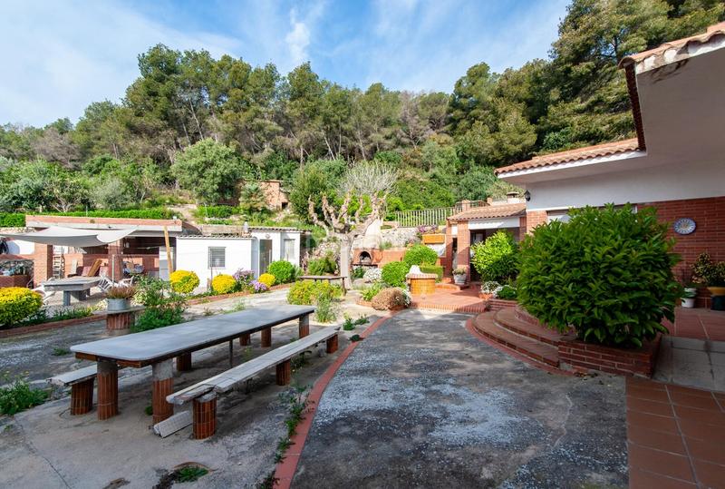 Foto c3361f67-814a-419f-b43a-dc292d14ca36. Casa con riscaldamento parcheggio piscina in Mas romeu Calafell