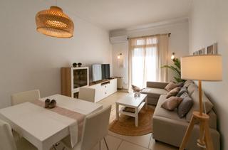 Location Appartement  Calle caspe. Entra y vive