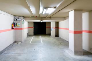 Lloguer Aparcament cotxe  Carrer de valència. Plaza de parking en alquiler en el eixample, junto a rambla cata