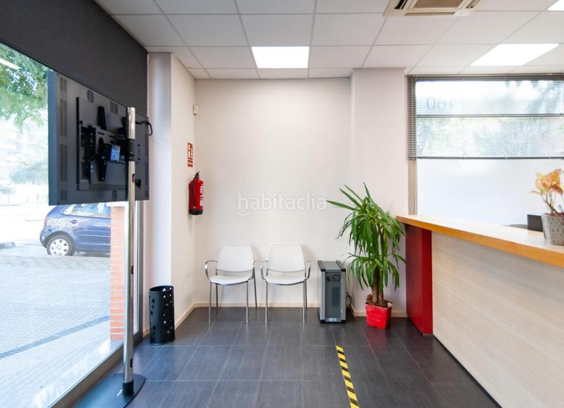 Foto 4d5f09af-ff3e-40d0-be83-3c572e0e93e3. Alquiler local comercial local funcional y bien distribuido en alquiler en Vilafranca del Penedès