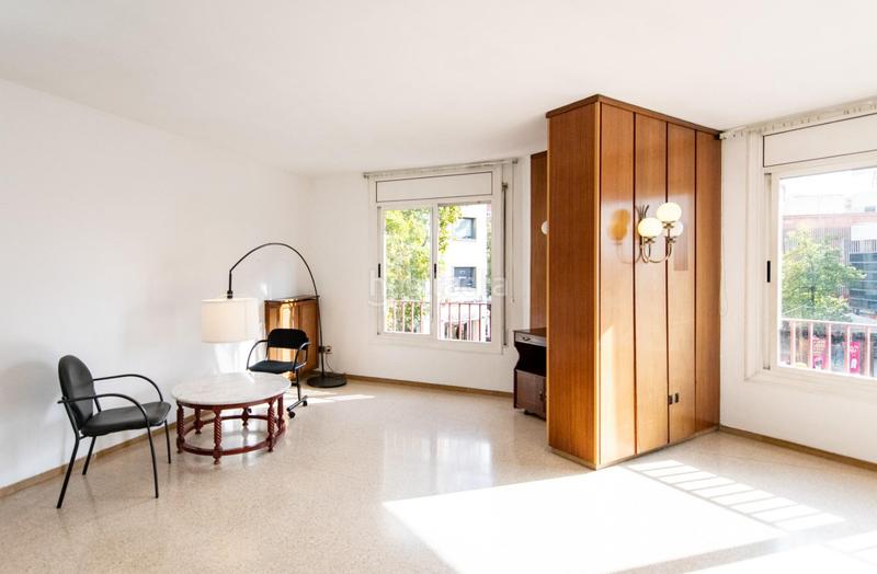 Foto 2c2df425-b459-450d-8302-41272ab71da1. Rent flat with heating in Ca n'Aurell Terrassa