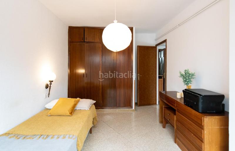 Foto b1212929-3ba0-4fd0-9c89-ba7e501731d7. Rent flat with heating in Ca n'Aurell Terrassa